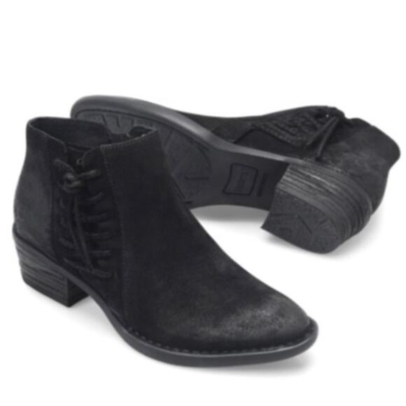 Born Bessie Black Suede Zip Up Lace Detail Ankle Bootie Size 7 NWT - Picture 1 of 11